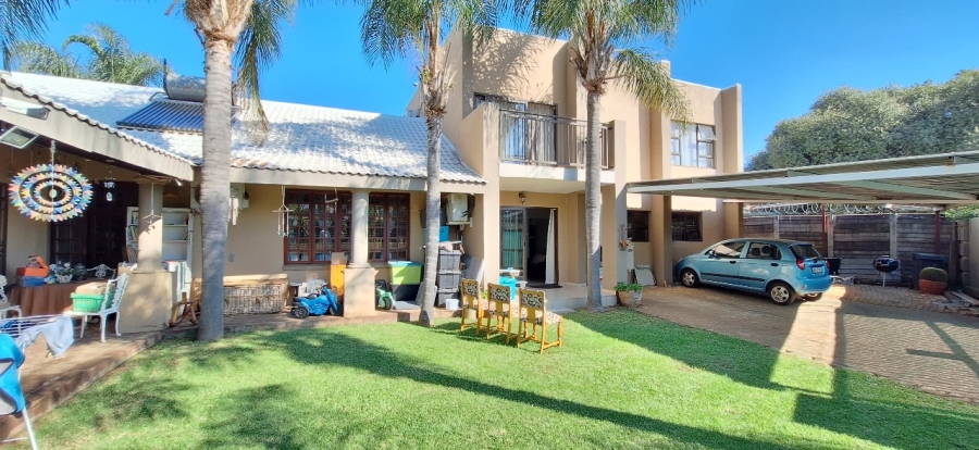 3 Bedroom Property for Sale in Ifafi North West